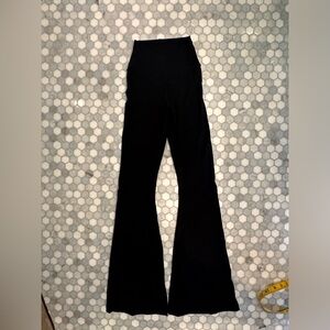 High Waisted Crossover Flare Legging